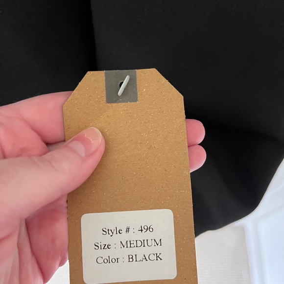 SNL 50 Black Gold Sweatshirt Medium Embroidered Limited Edition 1975 - 2025 - Picture 7 of 10